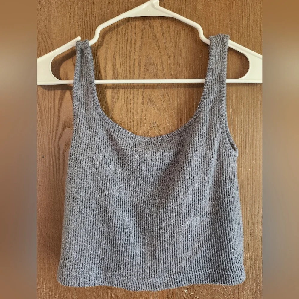 Forever 21 Gray Ribbed Knit Tank Top - Picture 2 of 3
